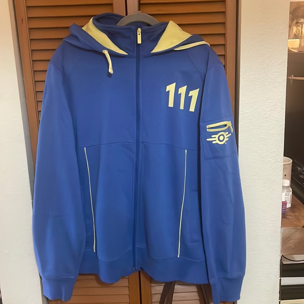 Fallout 4 Vault 111 Hooded Sweatshirt
